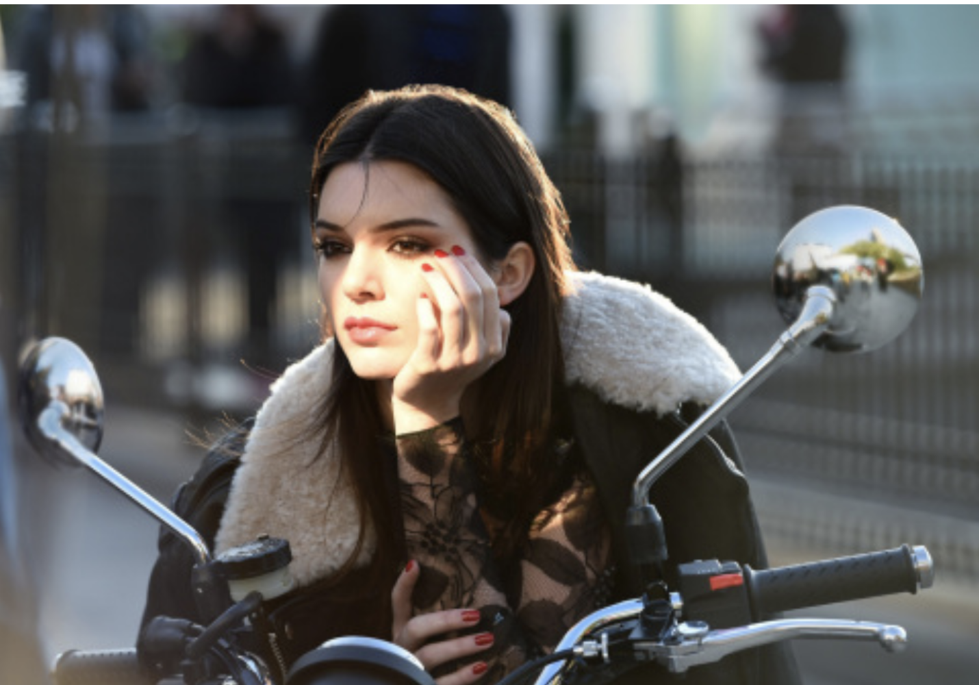 Kendall Jenner y la Fundación Ryan Seacrest