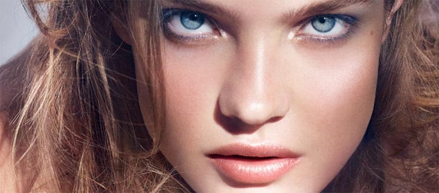 El maquillaje primavera  Guerlain 2021 atrapa la luz de la perla
