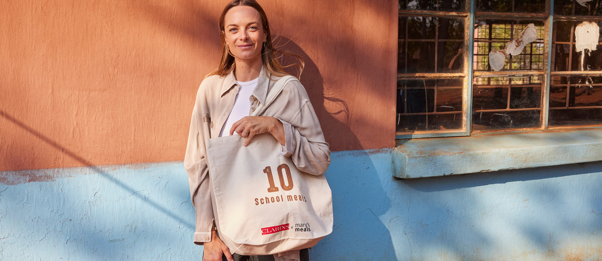 Clarins proporciona comidas en escuelas 