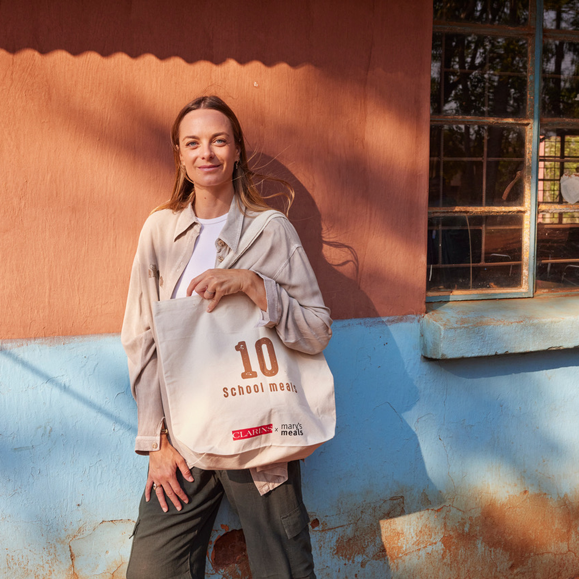 Clarins proporciona comidas en escuelas 