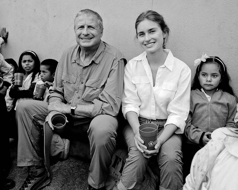 lauren_bush_lauren_et_christian_courtin_clarins_visite_honduras_03